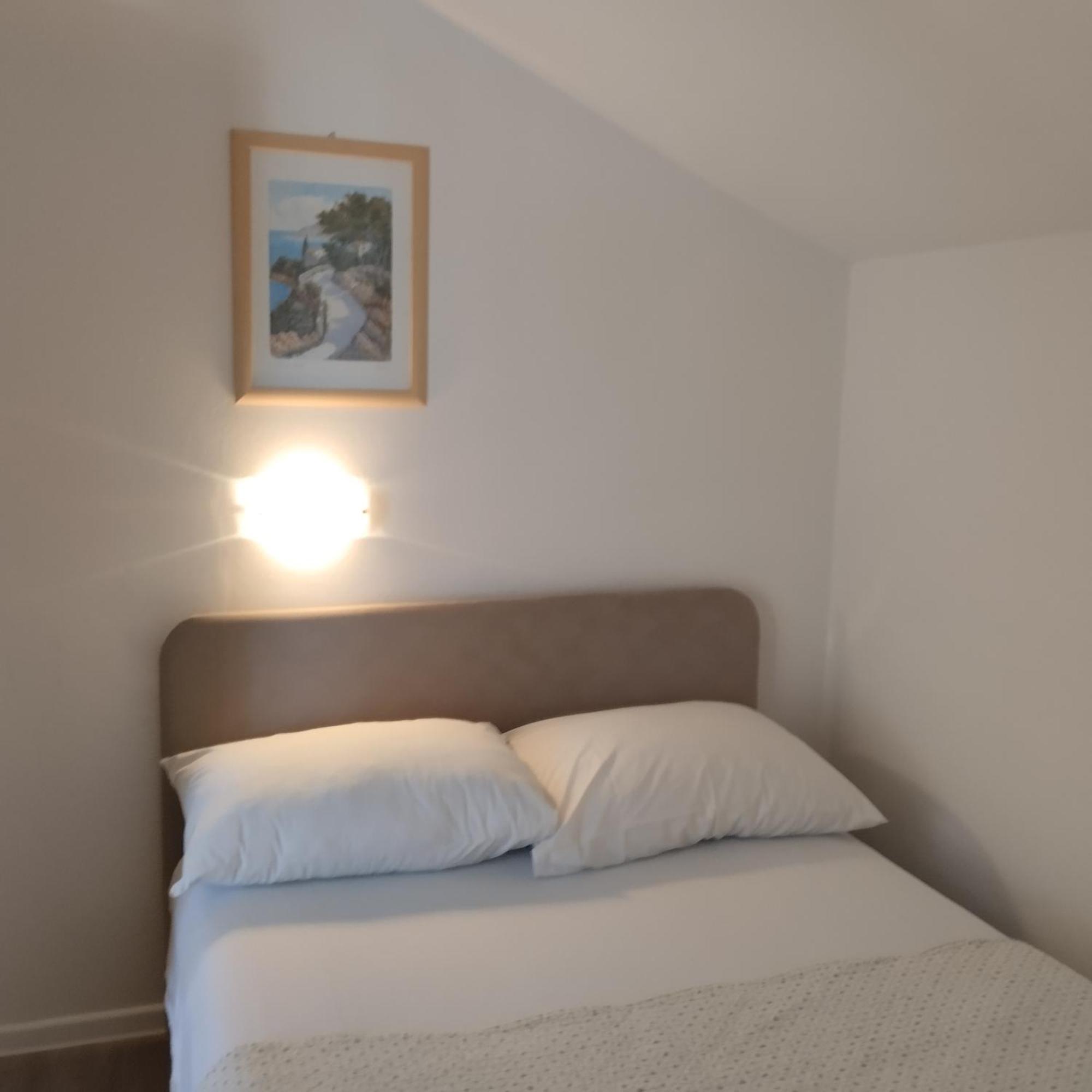 Apartmani Gero Lopar Εξωτερικό φωτογραφία
