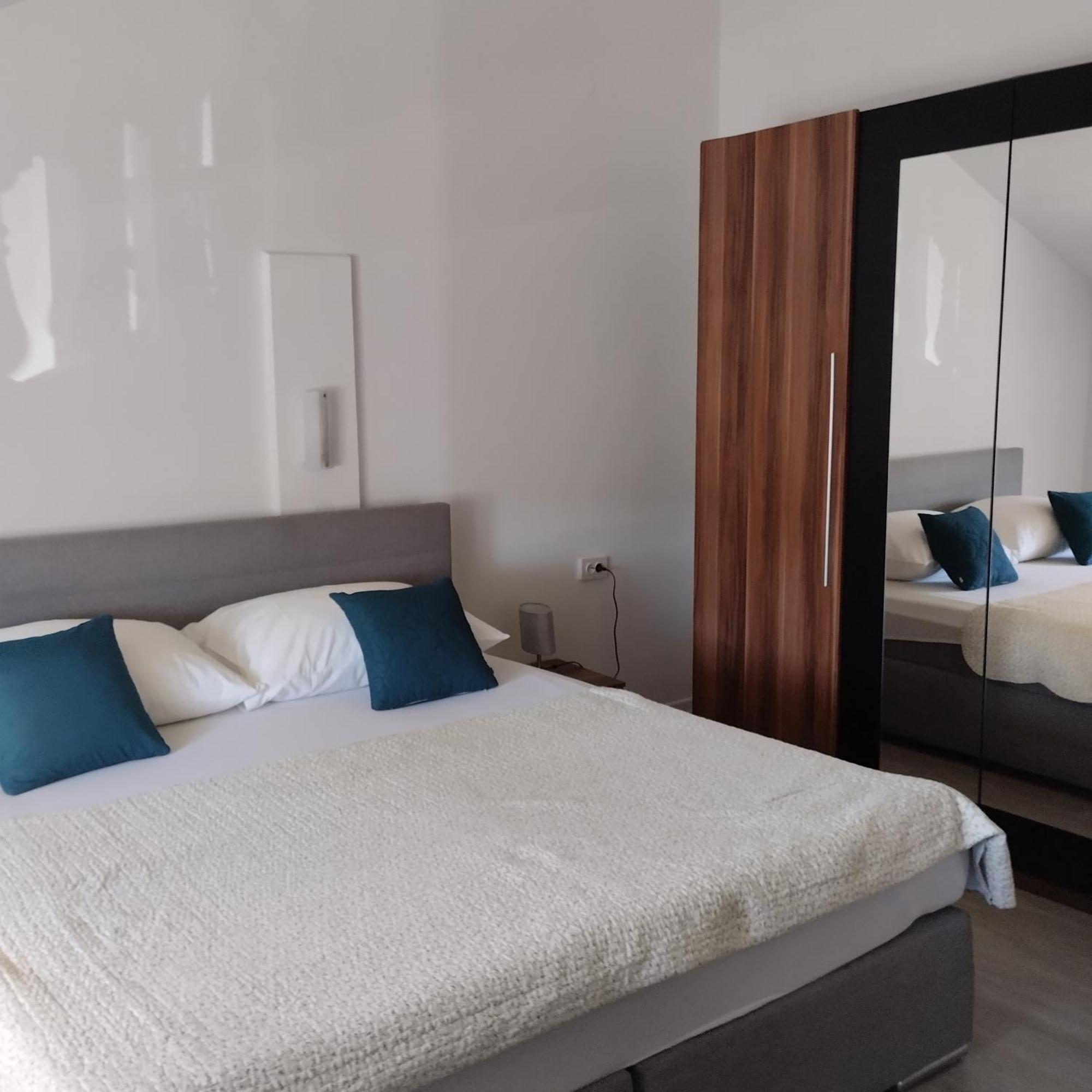 Apartmani Gero Lopar Εξωτερικό φωτογραφία